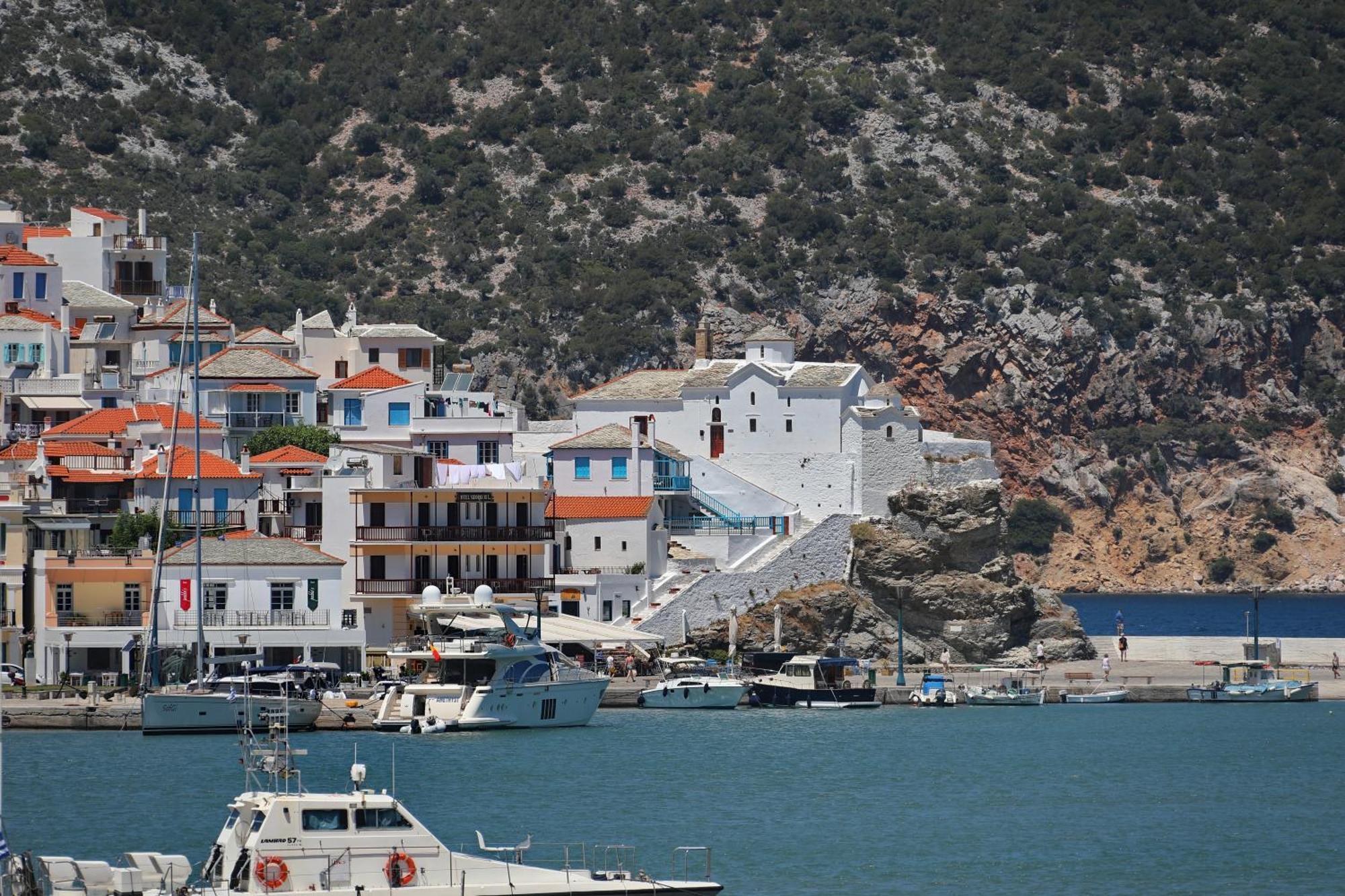 Mamma Mia Hotel Skopelos Town Bagian luar foto