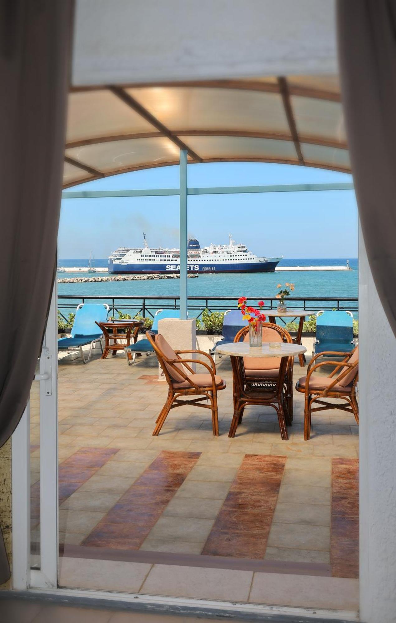 Mamma Mia Hotel Skopelos Town Bagian luar foto