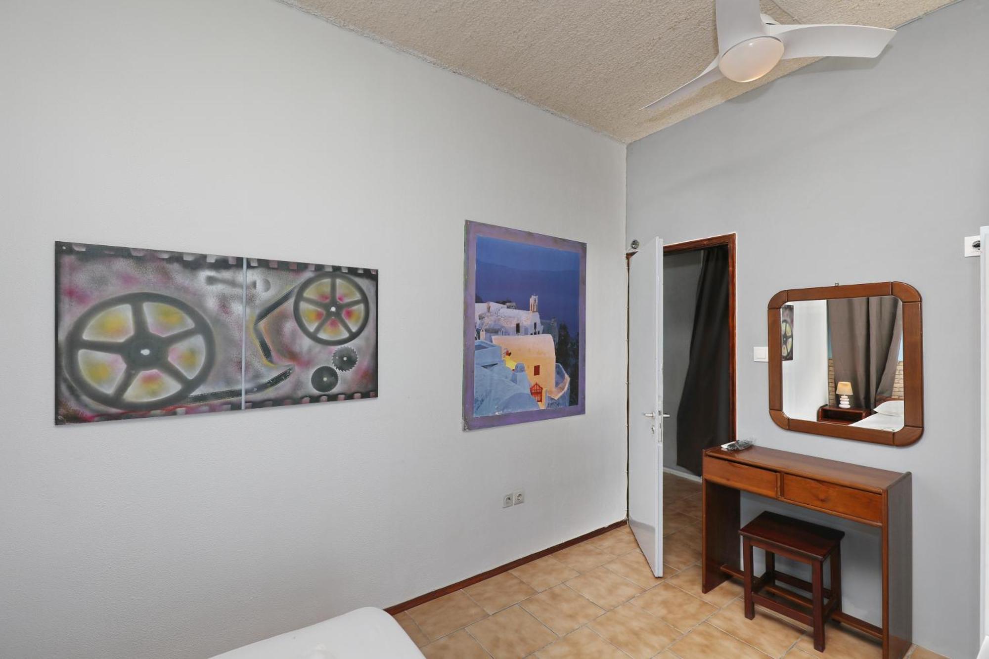 Mamma Mia Hotel Skopelos Town Bagian luar foto