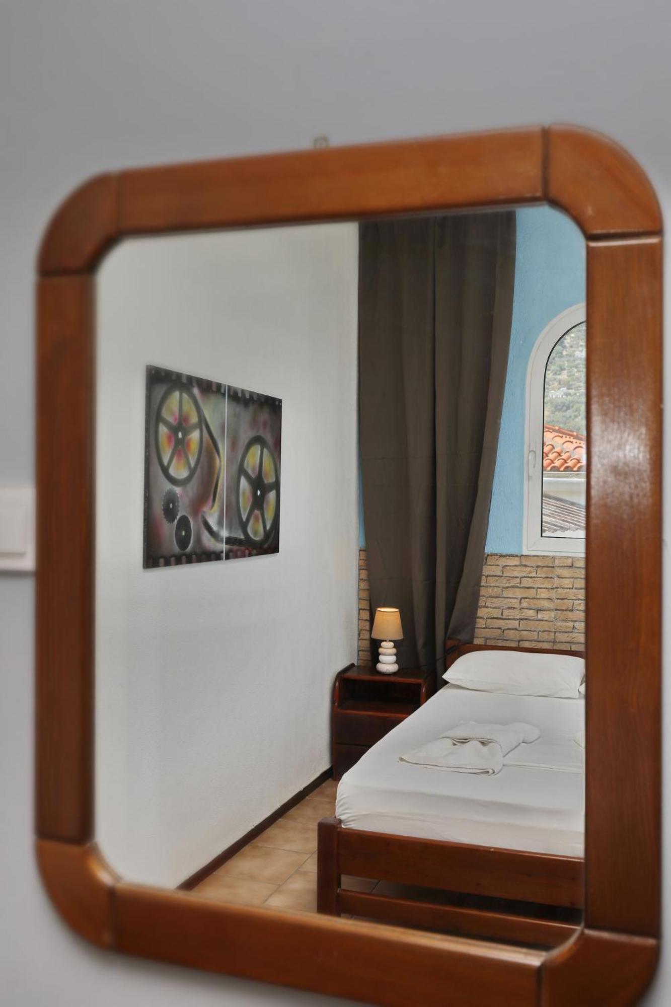 Mamma Mia Hotel Skopelos Town Bagian luar foto