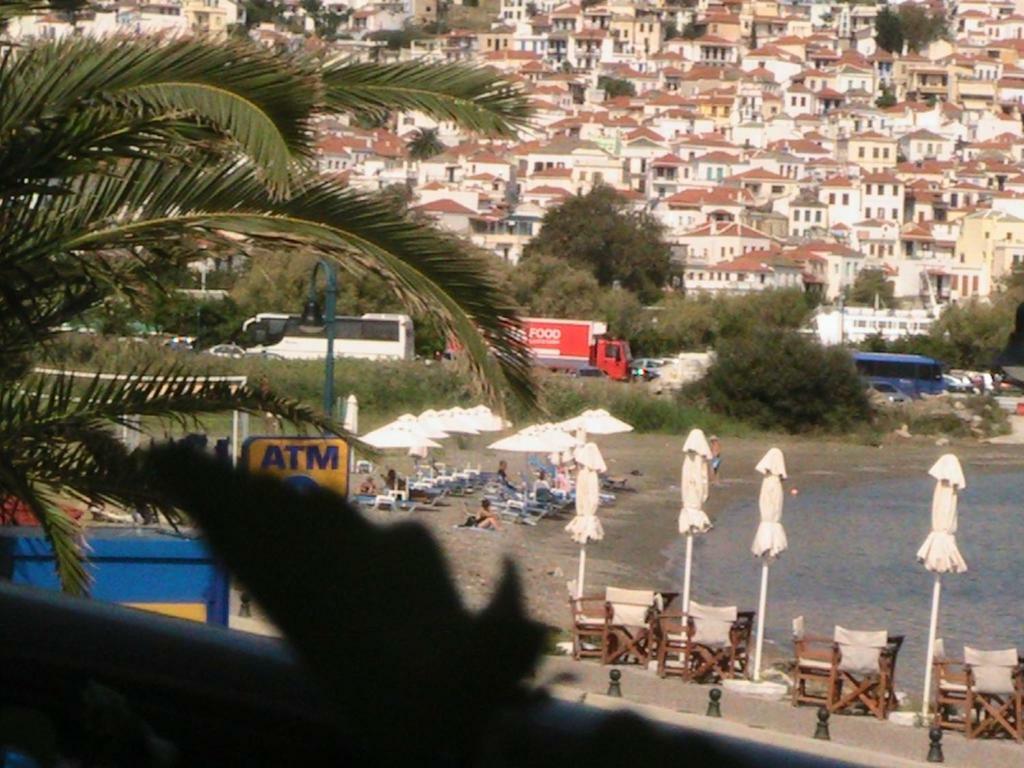 Mamma Mia Hotel Skopelos Town Bagian luar foto
