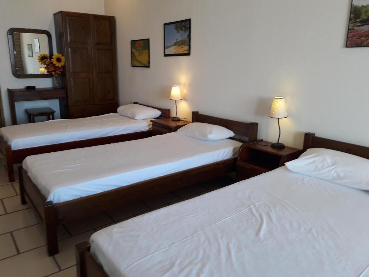 Mamma Mia Hotel Skopelos Town Bagian luar foto